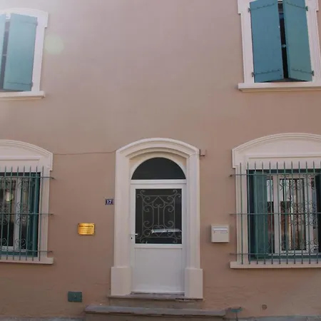 Casa Vasaluta Bed & Breakfast *